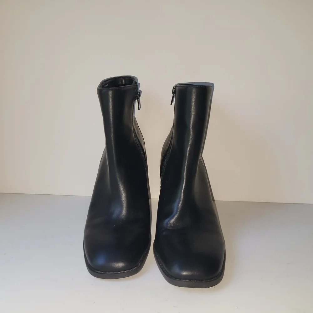 Dolce Vita Black Wedge Boots
